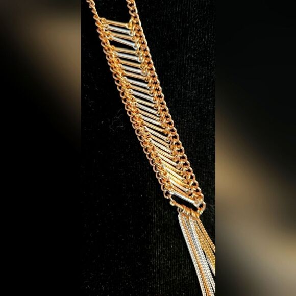 PARIS! IKITA Silky Chains Silver & Gold Matched Set Necklace & Earrings … - Picture 4 of 6